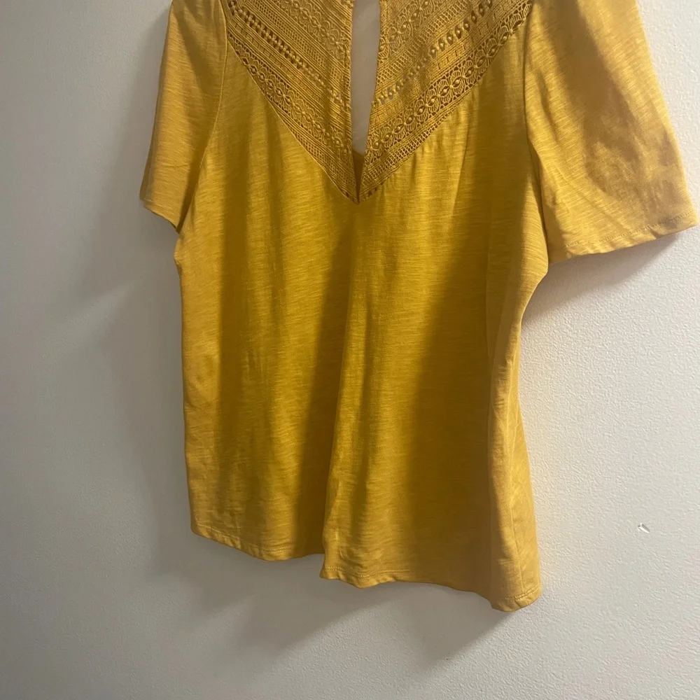 NWT Sezane Elvire T-Shirt in Safran / Saffron Yellow - Picture 7 of 10